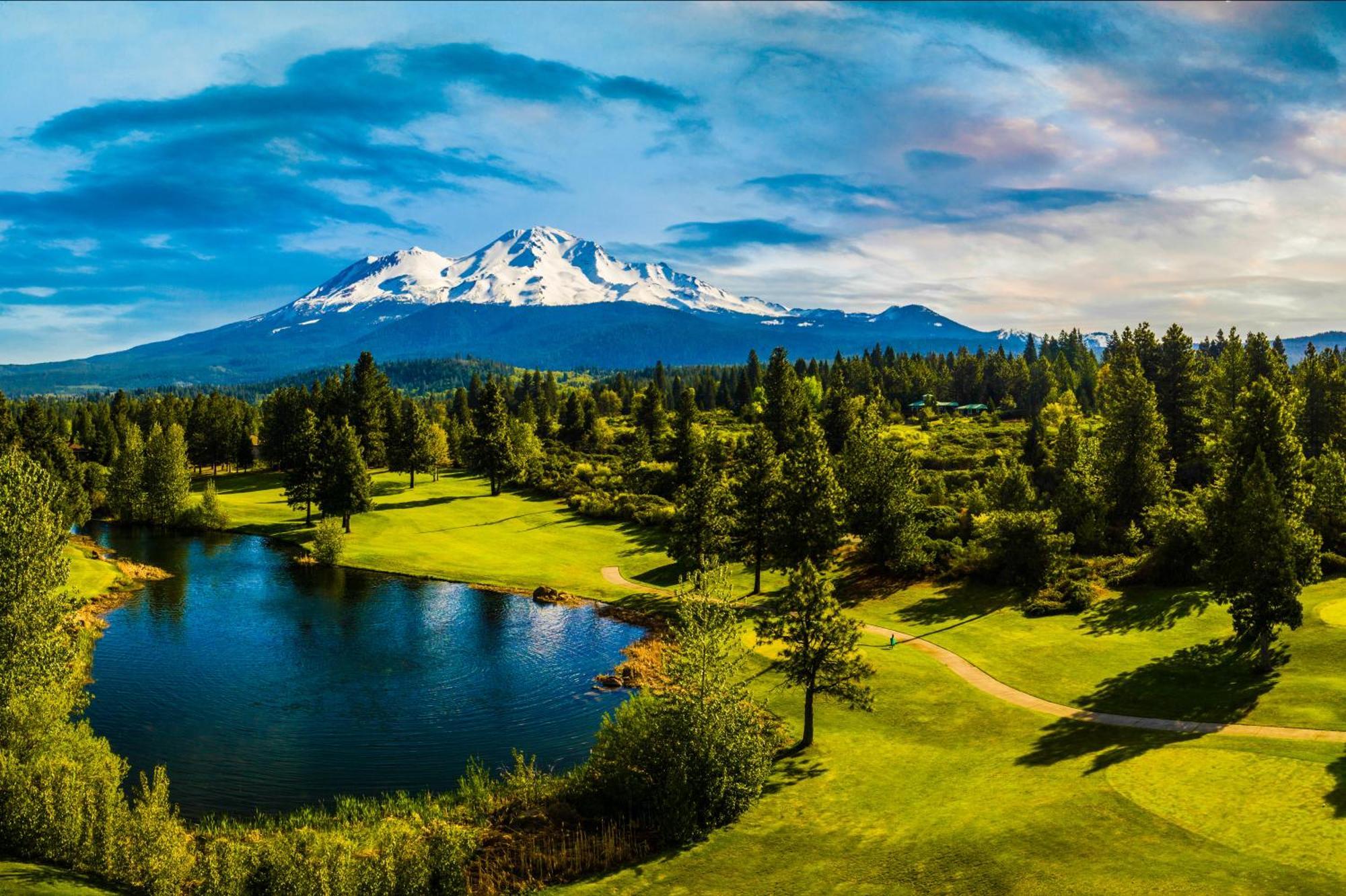 Resort Mount Shasta Resort 3*